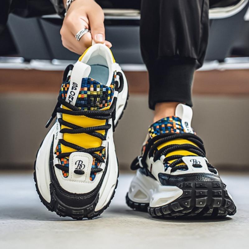 Shoes for Men High Quality Trend Light Platform Sneakers Fashion Retro Heightening Casual Thick Sole Men Shoes Zapatillas Hombre