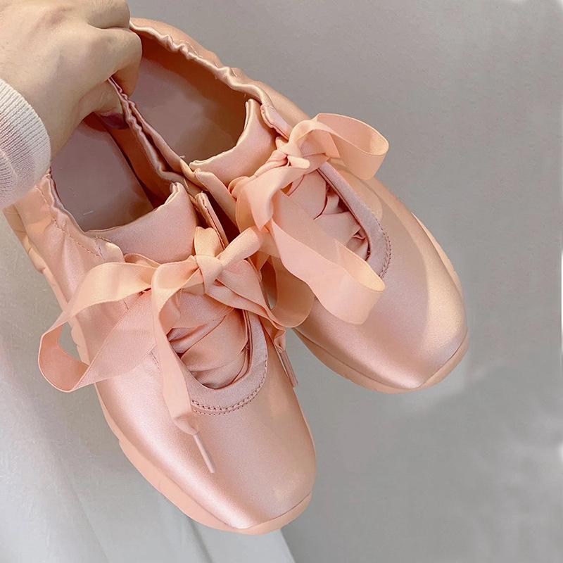 Fashion Spring Cross Strap Women Ballet Flats Fashion Elegant Round Toe Shoes Ladies Comfort Street Style Soft Sole Ballerinas Shoes