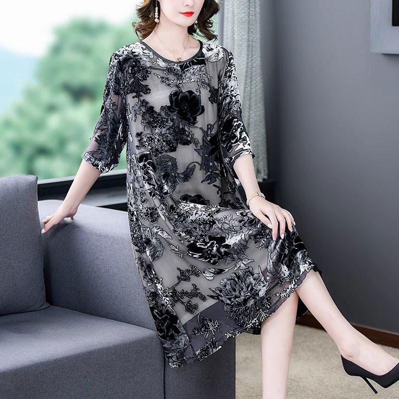 Spring and Summer Women's Plus Size Dress Loose Retro Round Neck Velvet Dress A-Line Long Floral Dress