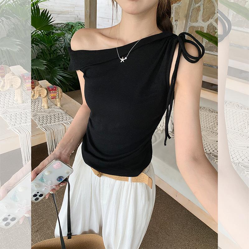 High-end sense unique swinging collar one-word off-the-shoulder pleated thin short-sleeved T-shirt women's summer wear sleeveless pure desire top