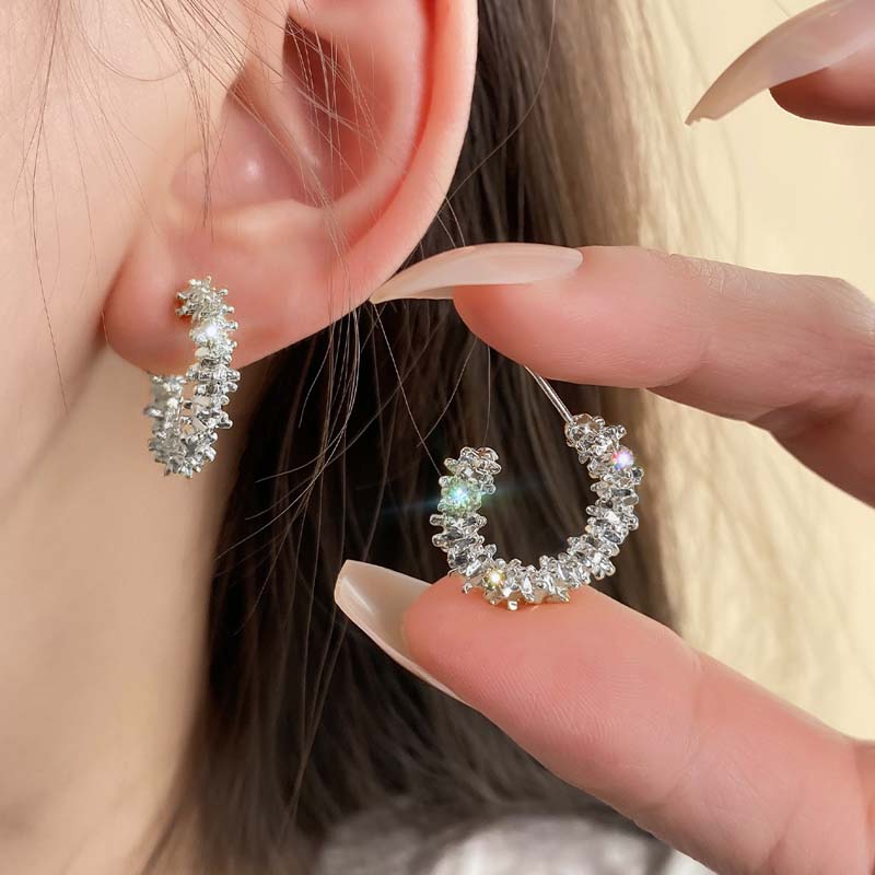 Fashion Metal Heart Pattern Tassel Drop Earrings for Women Vintage Gold Color Irregular Lava Personality Earrings Jewelry Gift