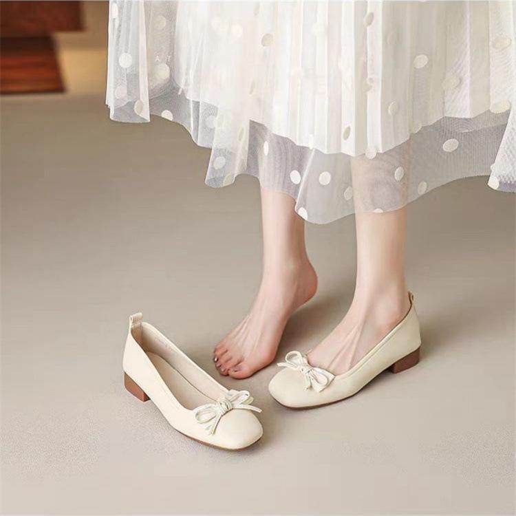 Talent sanfte Mary Jane Damenschuhe mit niedrigem Absatz Einzelne Schuhe Damen 2025 neu Frühling Rock Französische Fee Oma Schuhe