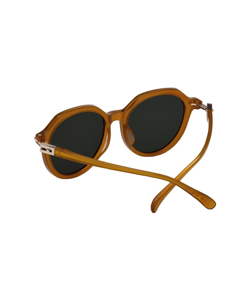 Maseuka Free_B-Burt 01A Free B-Burt Amber
