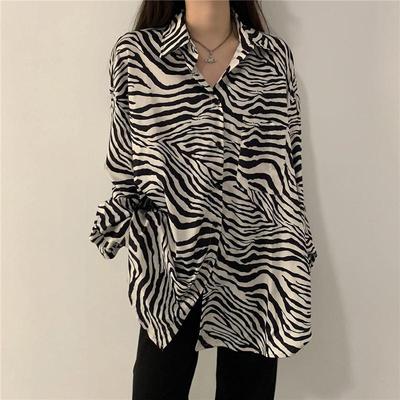 Haut de protection solaire à motif zèbre pour femme, à porter par-dessus, polyvalent, style rétro, chemise chic avec un air de design précoce, une chemise de style niche