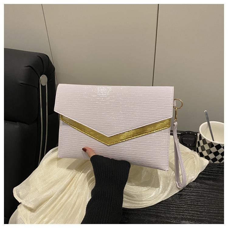 2025 trend large capacity casual retro new personality spring new fashion simple envelope clutch woman