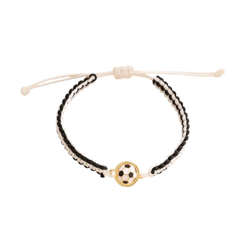 Handgefertigtes Sportarmband mit Motiven aus Fußball, Volleyball und Soccer für Fans und als Geschenk zu besonderen Anlässen