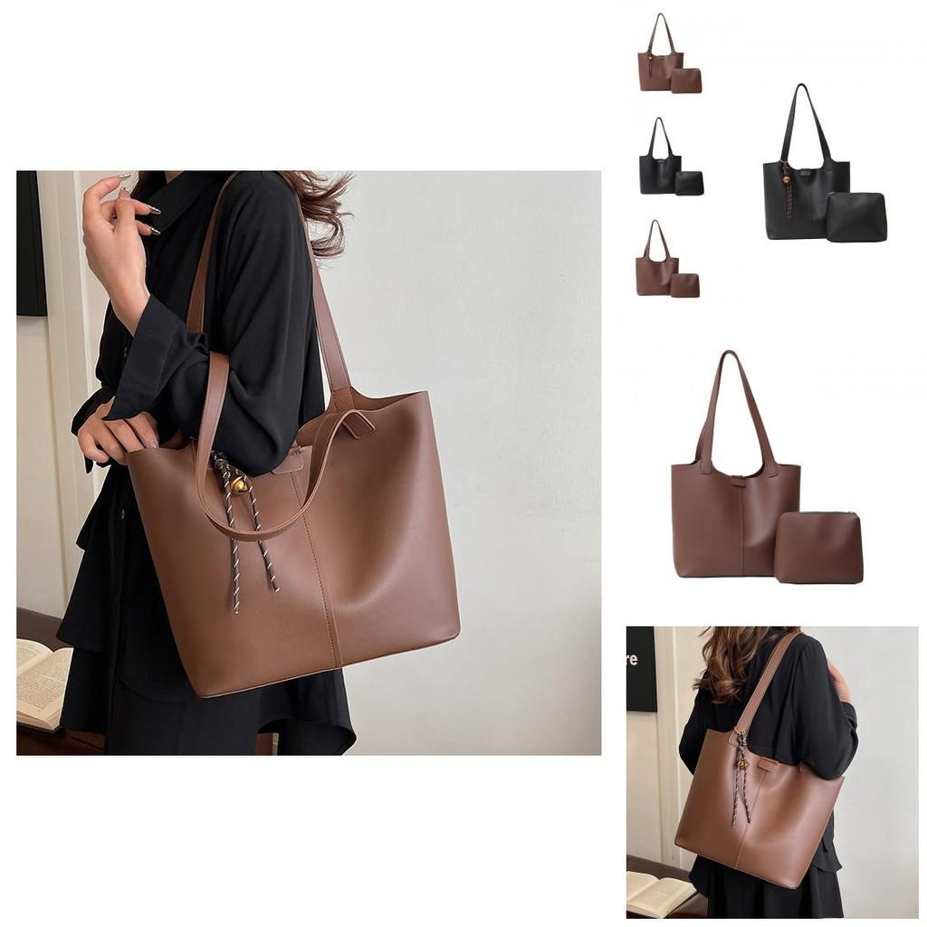 Spacious Elegant Two-tone Pu Tote Bag For Women With Stylish Stitching Details