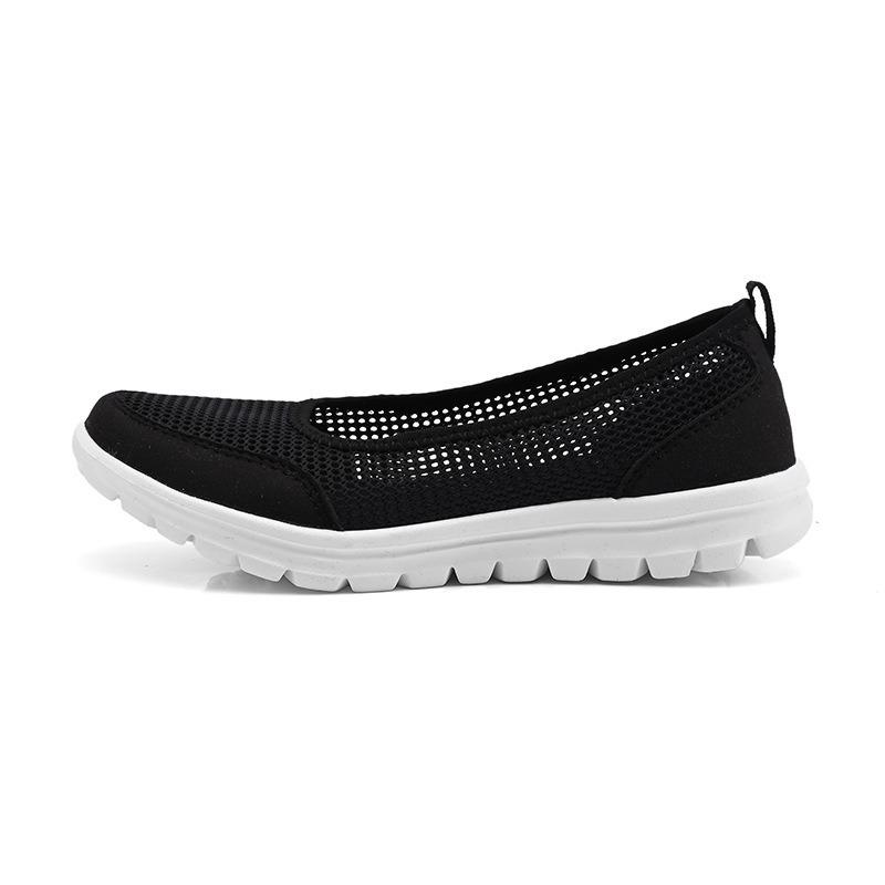 Fashion New Mesh Breathable Sneakers Women Breathable Light Slip On Flat Casual Shoes Ladies Loafers Socks Shoes Women Zapatillas Mujer