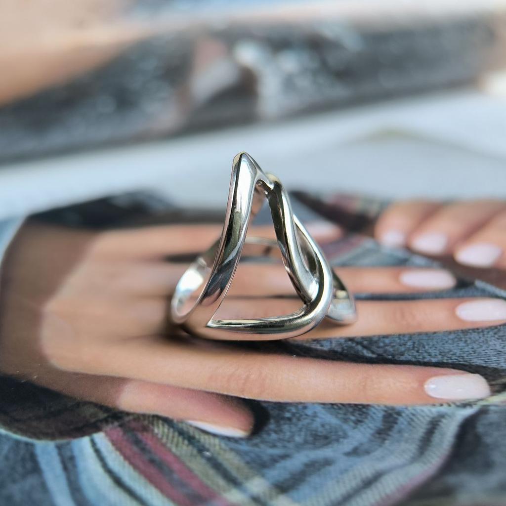 Silver Ring with No Stones, Product Weight 6.2 G (2191940)