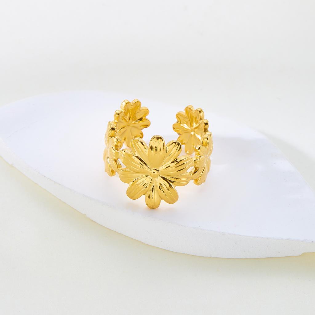 Stainless Steel Shell Rings For Women Vintage Gold Color Starfish Conch Adjustable Finger Ring Summer Ocean Beach Party Jewelry