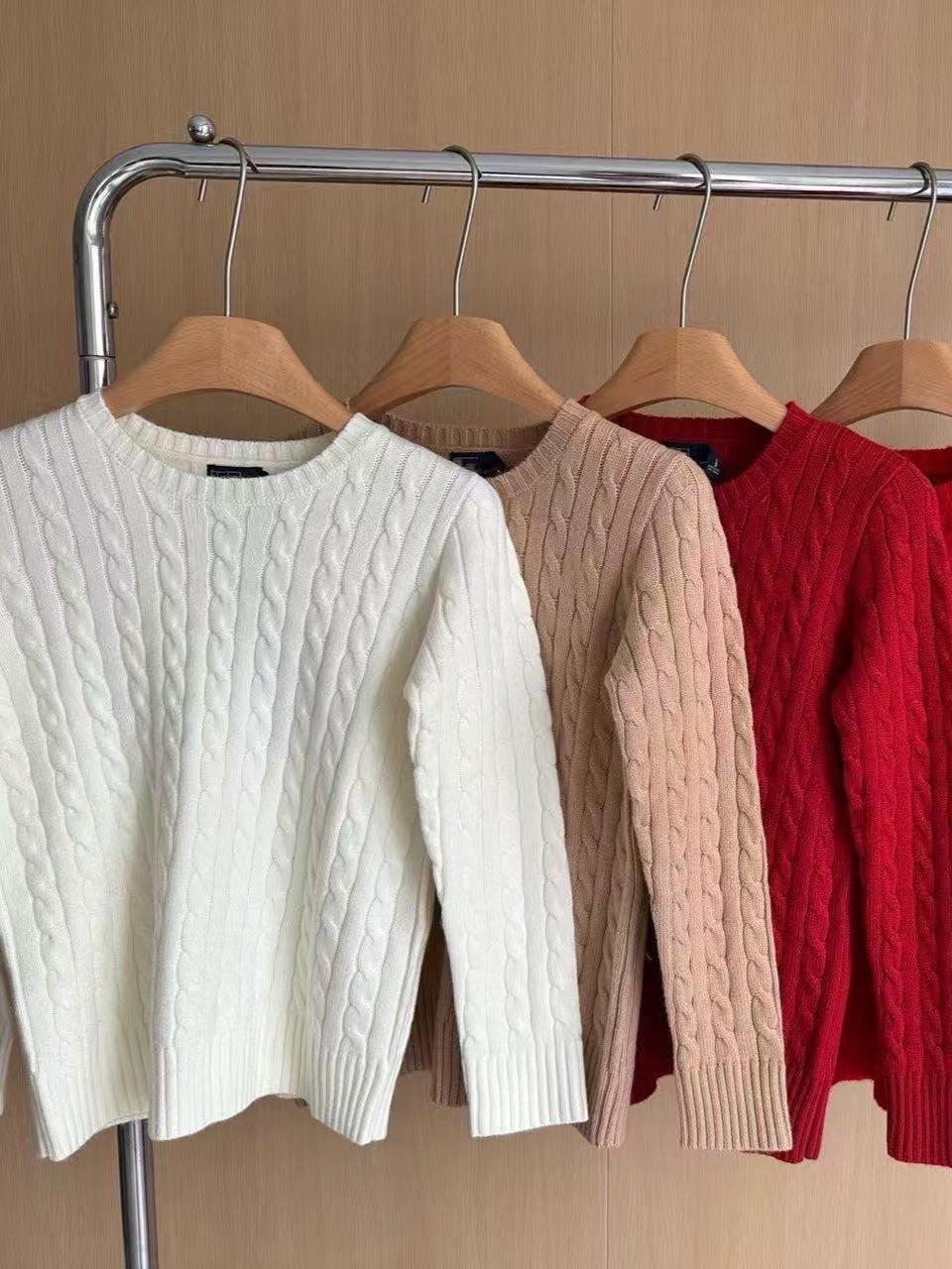 Women s Cable Knit Round Neck Sweater - Autumn/Winter Slimming Embroidered Knitwear Small