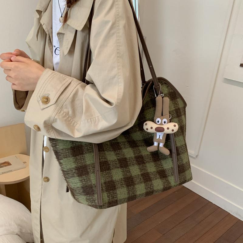 New Women Shoulder Bag Large Capacity Tweed Commuting Handle Bag Fashi Checkered Tote Comfortable and Versatile Storage Bags