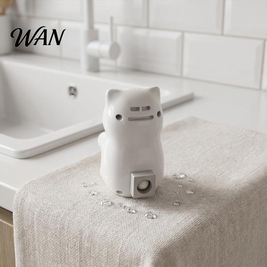 Hot Drink Cooler Cup Edge Clip-on Mini Fan Cartoon Animal Cooling Rechargeable Cat Bear Shaped Drinks Coffee Tea Meals Dishware Food