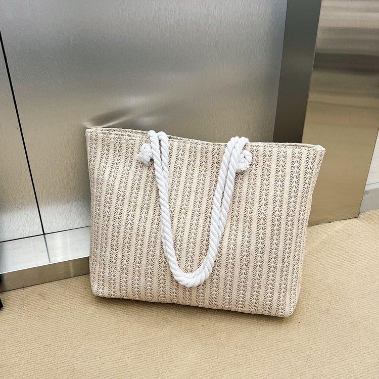 Fashion Large Capacity Shopper Shoulder Bag for Women Straw Woven Handbag Summer Beach Woven Simple Tote Bag