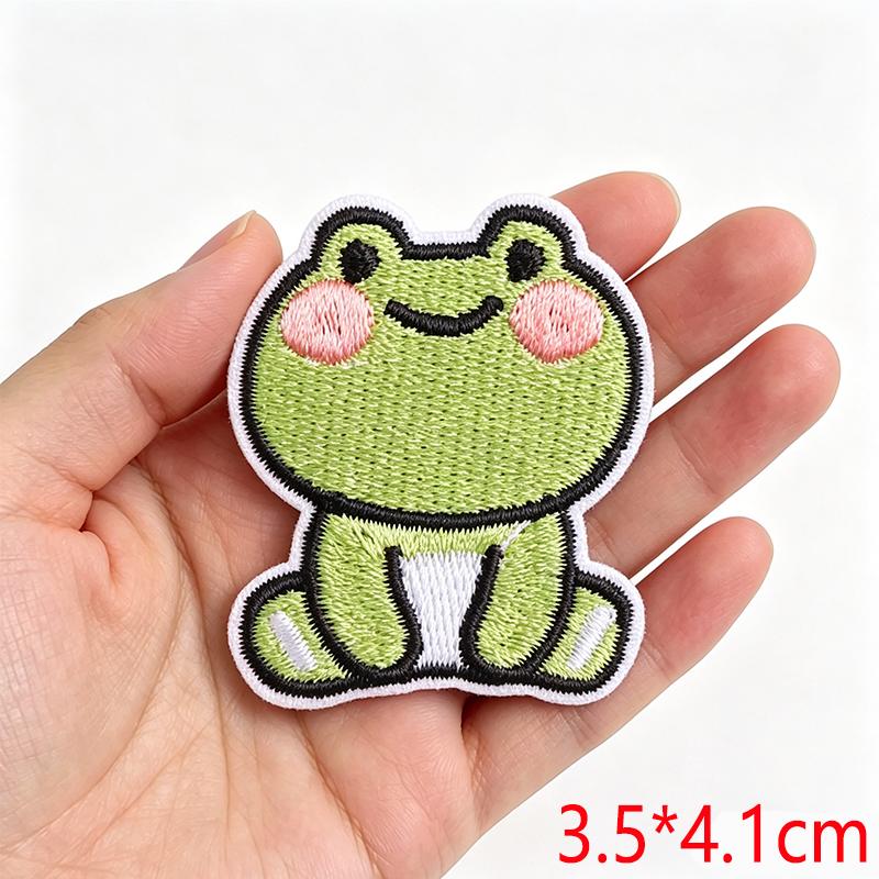 Cartoon Cute Small Animal Embroidered Iron On Patch DIY for Hats Jeans Backpack Clothing Sew Sticker Decoration Cap