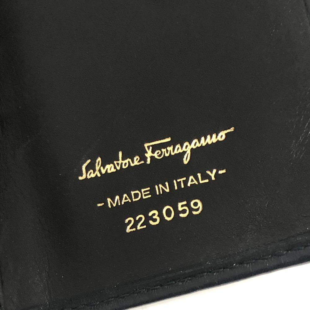Salvatore Ferragamo Vala Wallet Long Wallet Bifold Long Wallet Leather Black