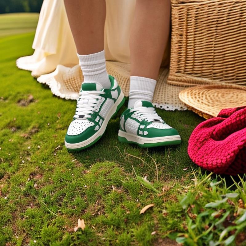 2025 Bone Shoes For Men And Women's Internet Red Board Shoes Low Top Sports Casual Couple Versatile Sneakers Shoes AM10