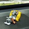 Ornamenti per Auto Gatto e Topo Cartoni Animati, Decorazione per Cruscotto Auto in Resina, Statuette Personaggi Kawaii per Scrivania d'Ufficio