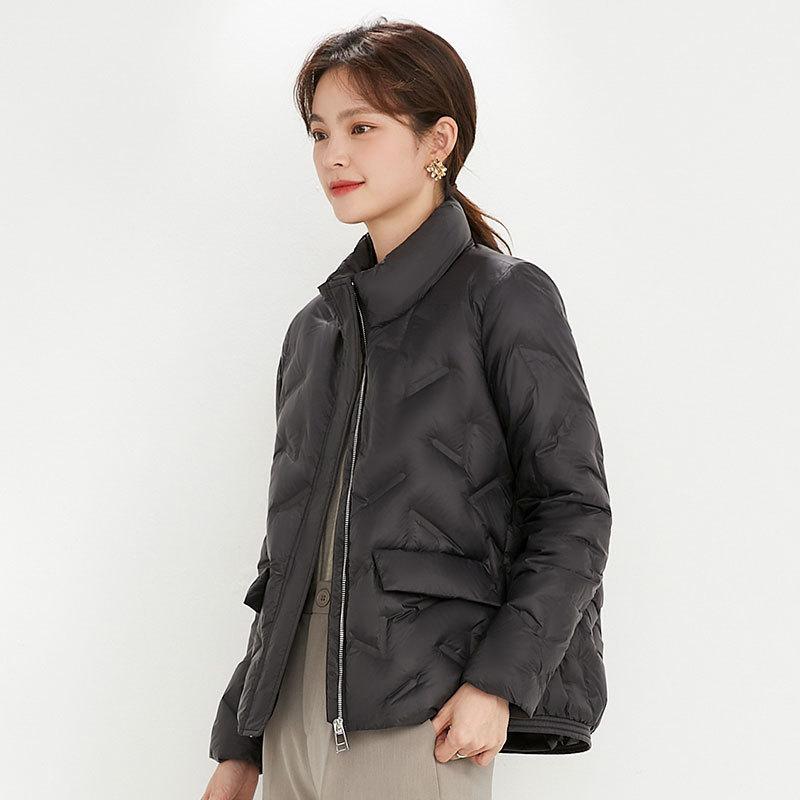 

Heni 2024 новий зимовий пуховик, жіночий короткий клейовий комір-стійка, модна жіноча куртка 90, білий качиний пух M (recommended 120-70kg) чорний