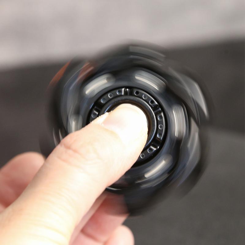 Opening and Closing Fingertip Gyro Fidget Spinner Multi-Purpose CNC Finger Tip Stress Relief AutismFidget Toys Adult Gifts