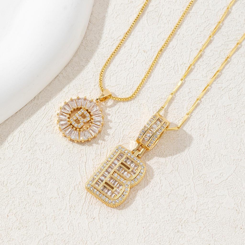 2Pcs Full CZ Zircon Iced Crystal Initial Letter Flower Necklace Women Copper A-Z Alphabet Pendant Couple Jewelry Birthday Gifts