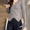 Korean Irregular V-Neck Long-Sleeve T-Shirt for Women, Autumn Petite, Sweet and Slimming Waist-Cinched Base Layer