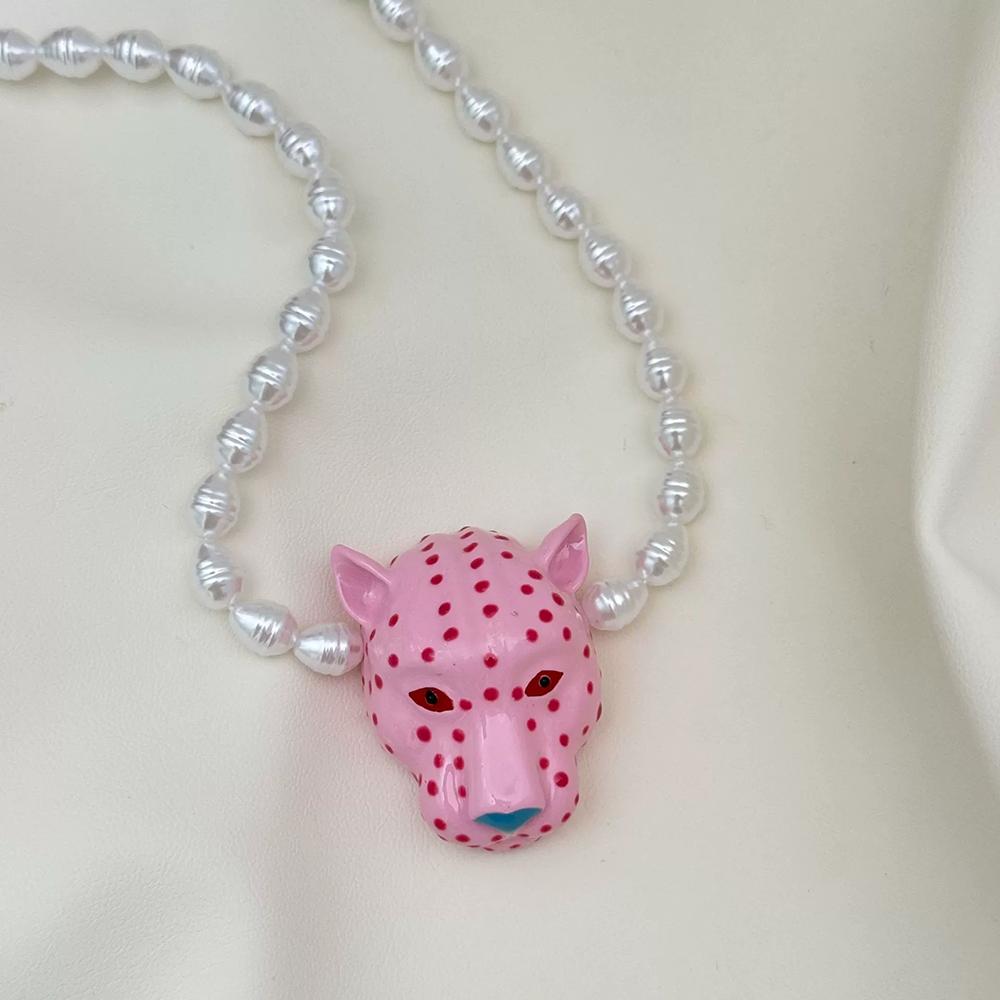 Retro Enamel Leopard Head Pendant Imitation Pearl Necklace Fashion Trendy Neckchain Women Trendy Personalized Jewelry Accessorie