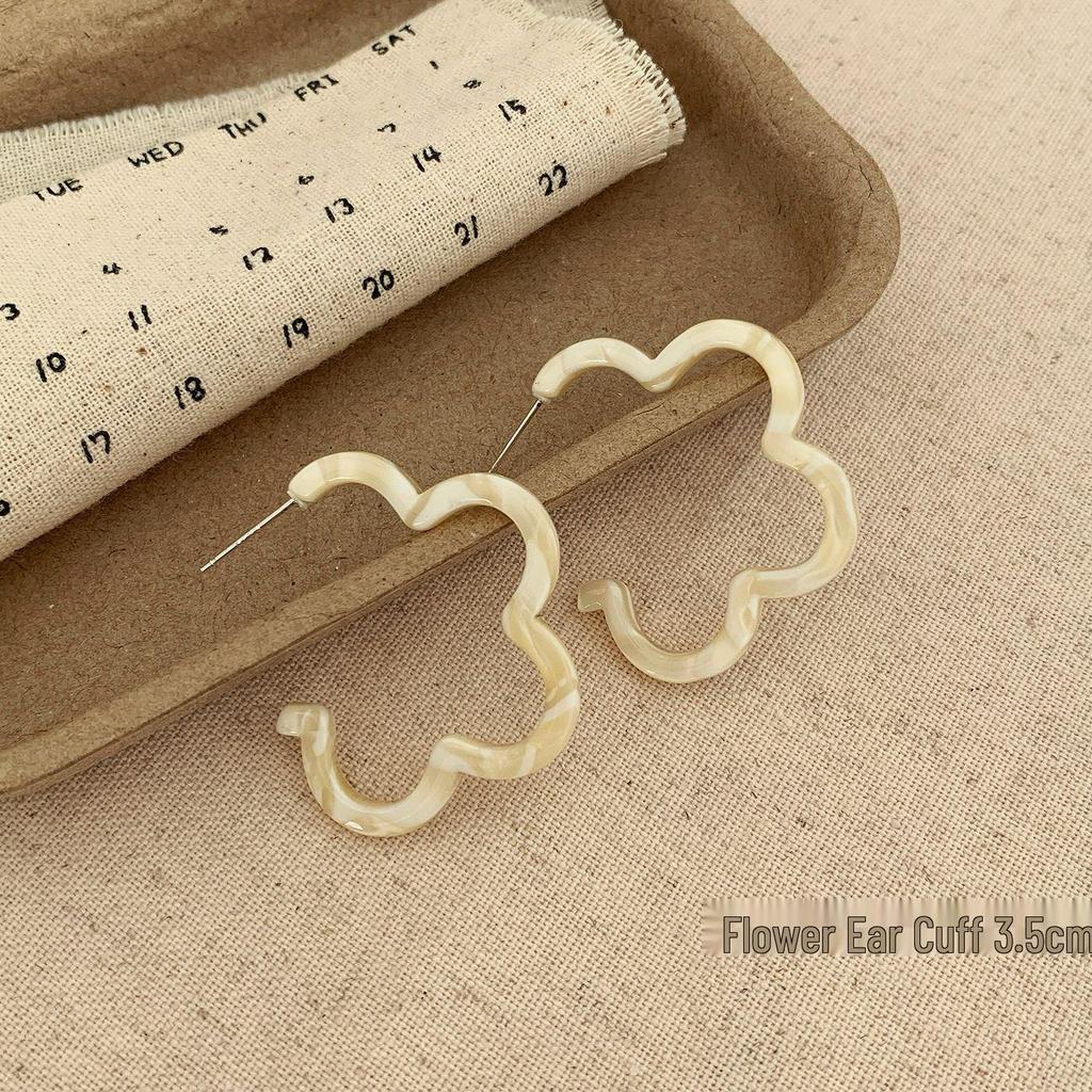 Retro Leopard Print Hoop Earrings: Exaggerated Hong Kong Style with Silver Needle Flocking for Women