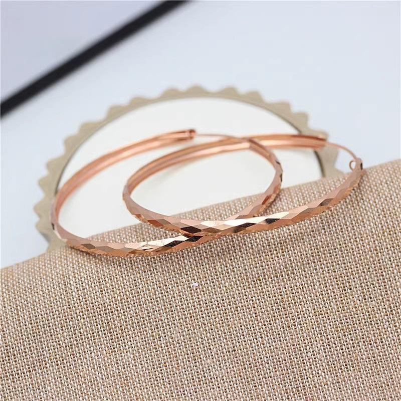 Exquisite Russian Purple Car Flower Laser Large Circle Earrings Temperament Classic Rose Gold Plated Exaggerated Gold Earrings (pair of rose gold plated)