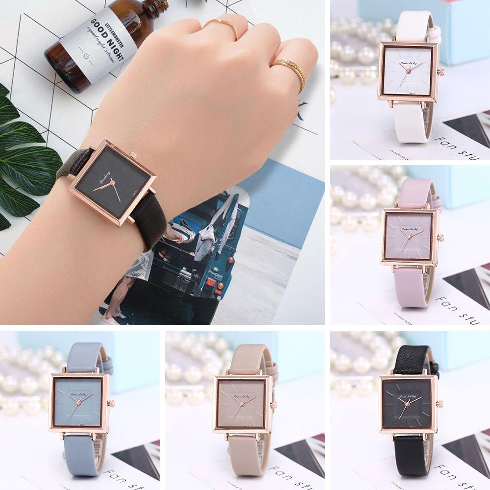 New Leather Belt Watches Fashionable Quartz WristWatch Quartz Watch Women Watch Casual Exquisite
