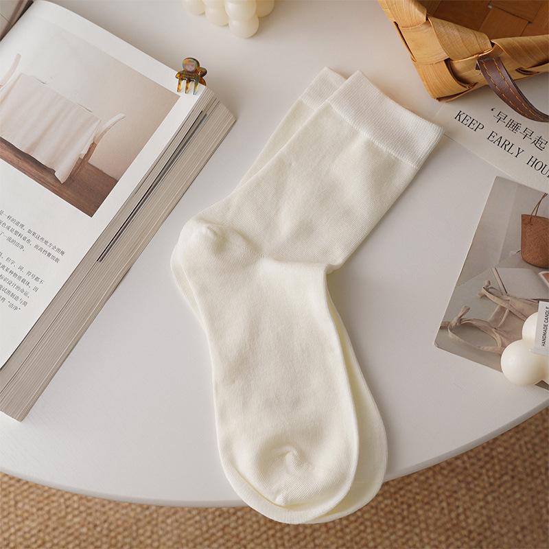 Women's Pure Cotton Breathable Odor-Resistant Mid-Calf Socks - Meilade Versatile All Cotton Loosely Stacked Postpartum Socks.