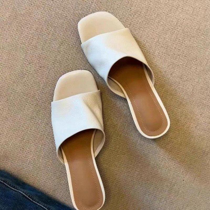 Fashion Slippers For Women's Summer Casual Thick-Heeled Black Slippers New Style Comfortable Home Footwear Fashionable And Stylish
