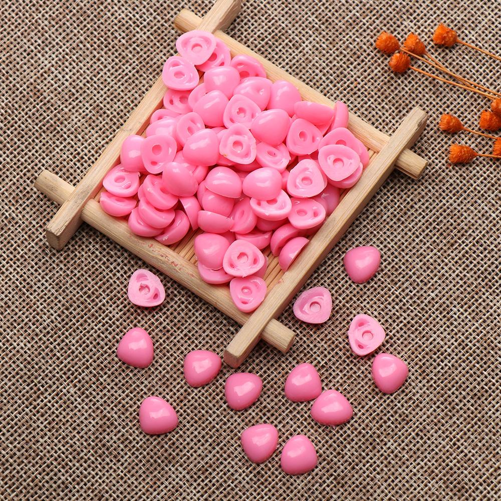 

100Pcs Plastic Triangle Nose For Amigurumi Animal Bear Puppet Dolls Toys Safety Doll Nose Crochet Doll Making Accessories 6X8MM рожевий