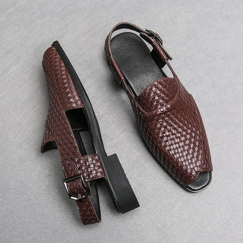 Fashion Mens Sandals Summer Beach Shoes Men Outdoor Business Casual Shoes Breathable Fashion Slippers Banquet Mules Luxury Garden Shoes