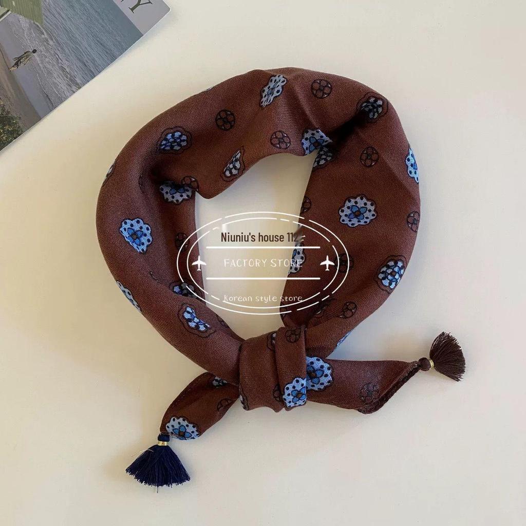 Women's Retro Navy Blue Floral Silk Wool Tassel Scarf - Versatile and Decorative 2025