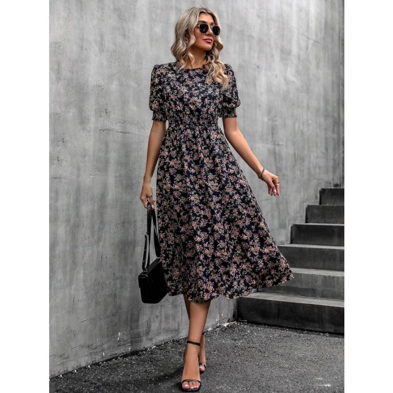 Women Floral Print Midi Dress With Puff Sleeves And Smocked Waist