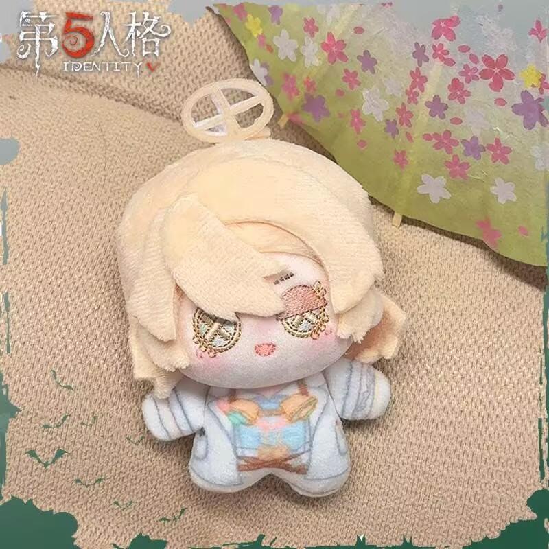 

10 см Identity V Садовник Плюшевые Куклы Брелок Подвеска Пленник Плюшевые Игрушки Искатель Набитая Сумка Кукла Праздничный Подарок 12CM