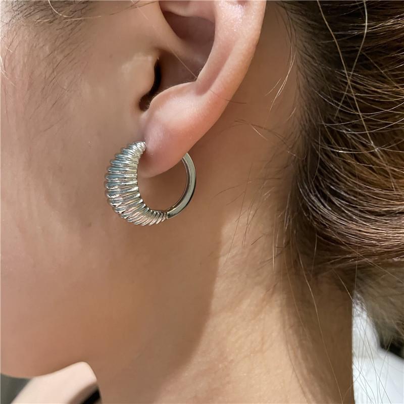 French Vintage Gold Color Textured Earrings for Women Stainless Steel Teardrop Chunky Hoop Earrings Statement Jewelry New Trend