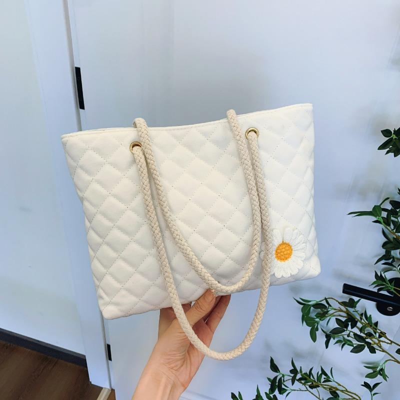 

Large capacity women s handbag autumn new sunflower commuter diamond tote small fresh shoulder bag