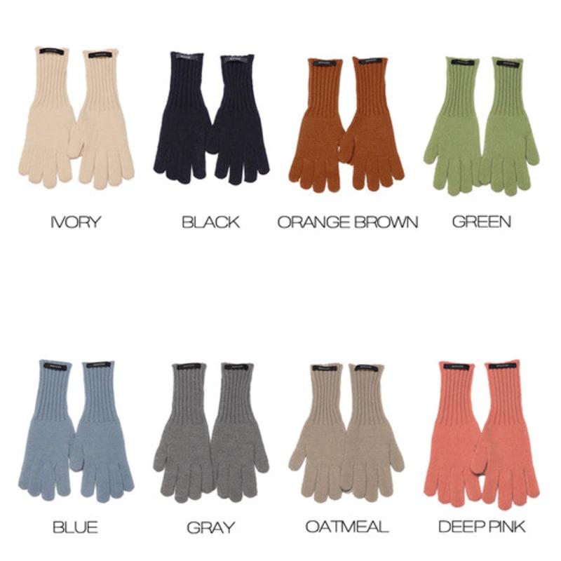 Less is more MO glove_8 colors