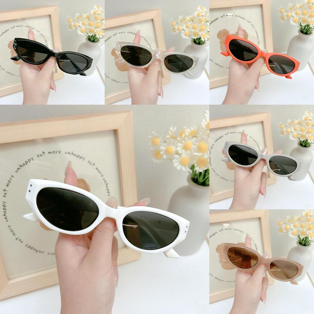 P1322 Hot Selling Small Frame Sunglasses Women's Fashionable Cat Eye Retro Sunglasses Wholesale