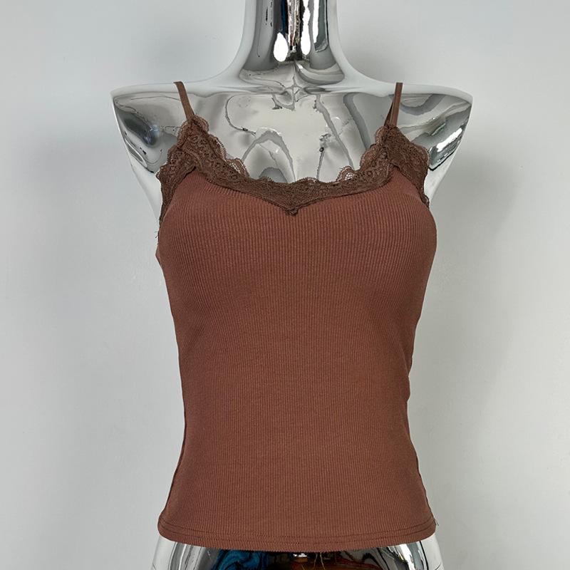 

Элегантная кружевная майка с V-образным вырезом — суперженственная и подчеркивающая фигуру One Size кофейный