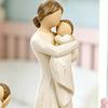 Mom Daughter Figurine Resin Home Accent Statues Mother Child Hugging Figurine Decor For Home Desk Shelf Bedside Table Living