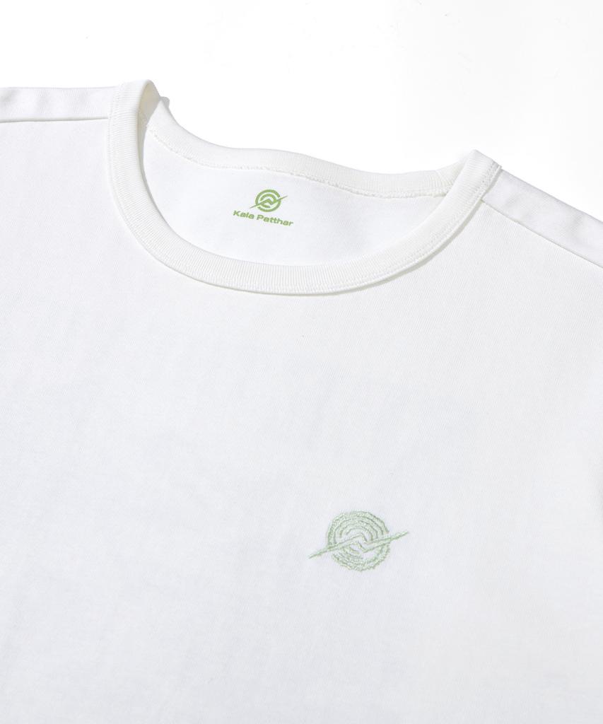 Kallapataleu Back Camping Graphic Short-Sleeved T-Shirt - White