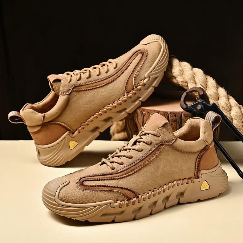 Sports and leisure shoes New hiking Outdoor mountaineering