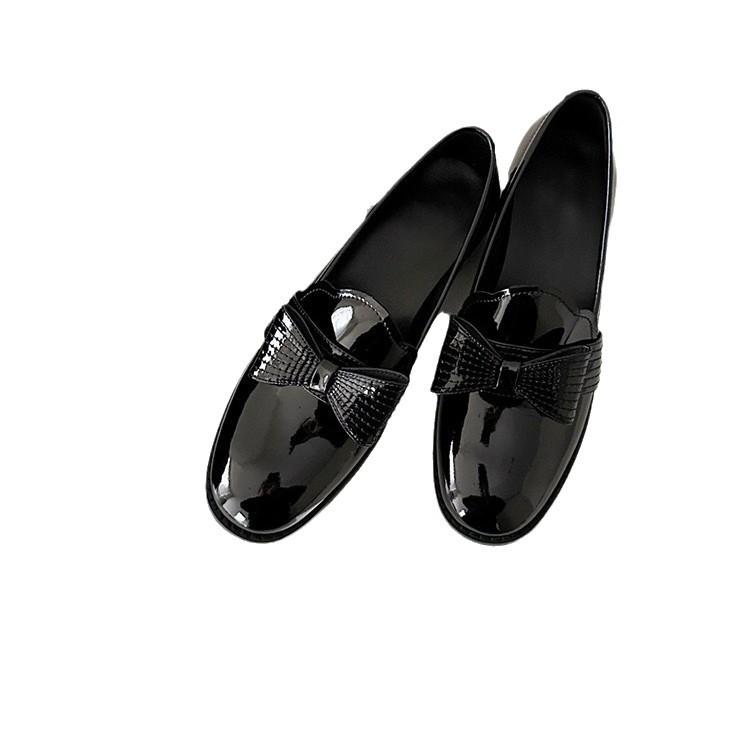 French bow one pedal round head patent leather thick heel loafers women's spring 2025 new small leather shoes single shoes