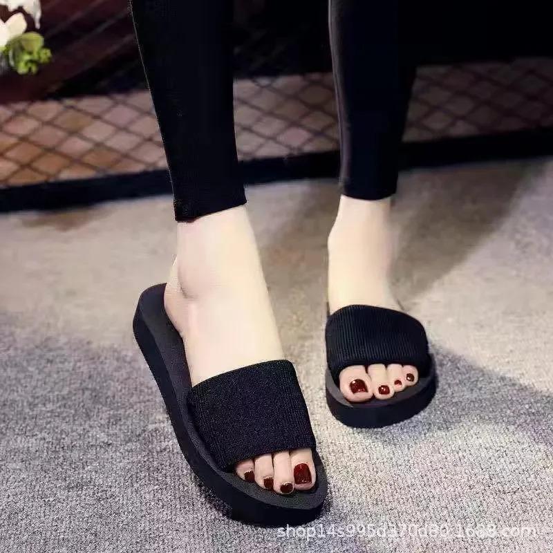 Fashion Summer New Women's Flip Flops Outdoor Wear Super Fairy Thick Bottom Anti-Slip Wear-Resistant Fashionable Beach Ladies Slippers