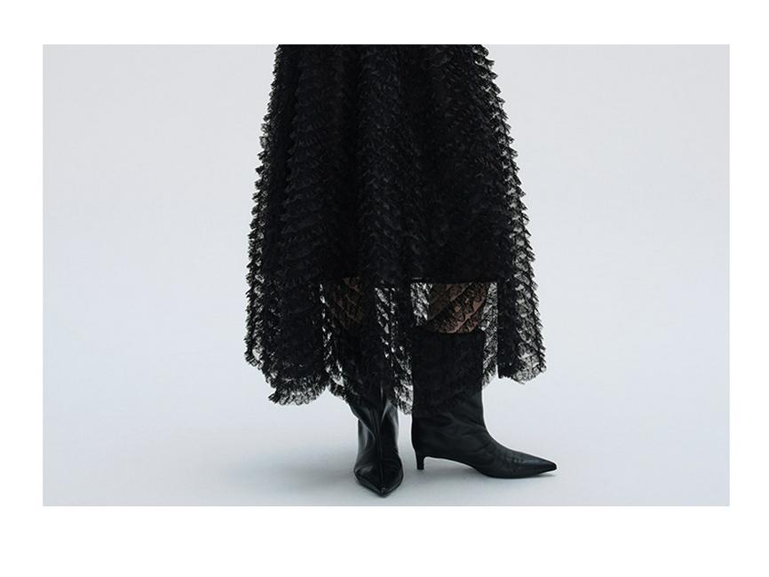Elegant Women's French Mesh Layered Lace Skirt - New Spring Arrival, Mid-length with Wide Hem and Slimming Fluffy Design