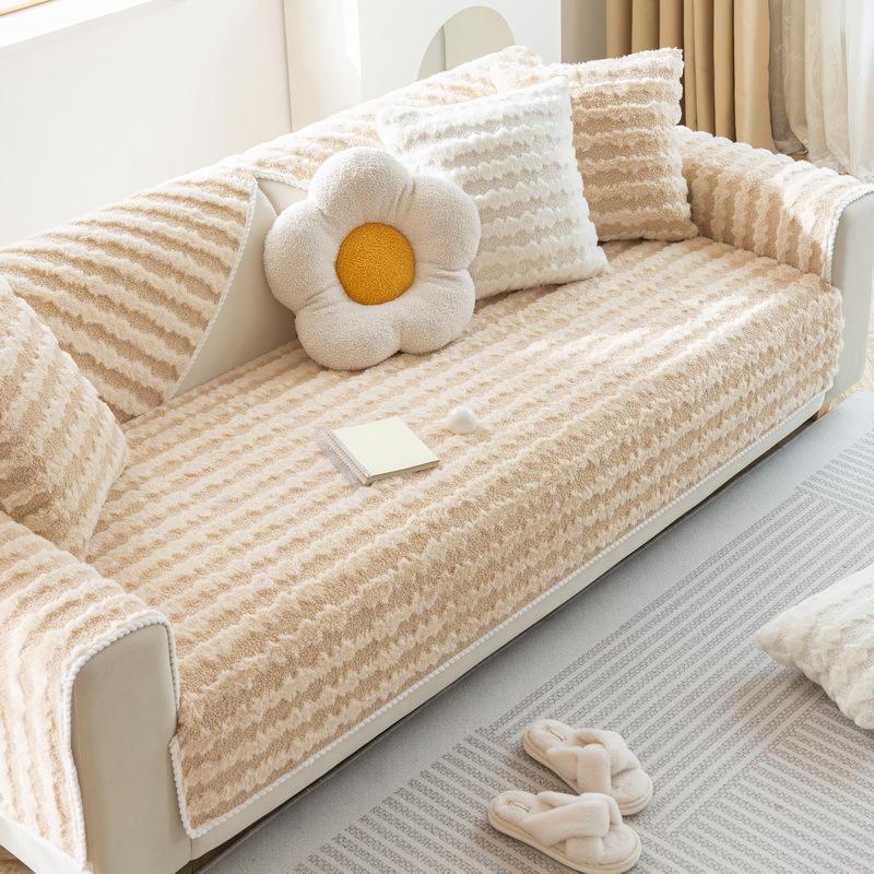 Plush Plaid Sofa Cover Thickened Warm Non-Slip Cushion Winter Luxury Living Room Sofa Decorative Dust Cover Soft Cloth Towel