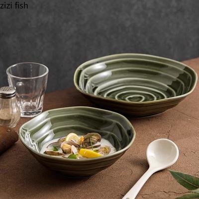 Salatschüssel mit unregelmäßiger Fadenstruktur, dicke Suppenschüssel aus grüner Keramik, Frühstücksschüssel, Dessertschalen, unterglasurfarbenes Geschirr